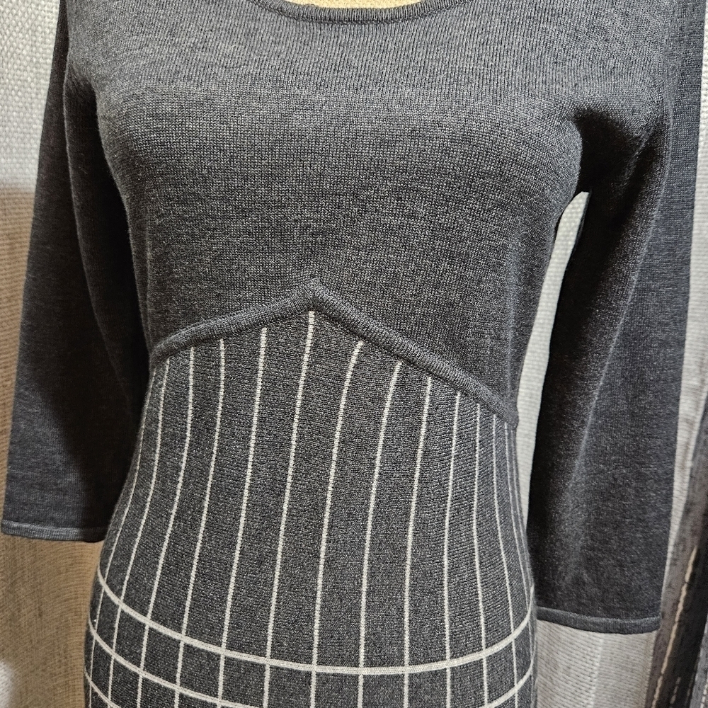 Nine West Gray Knit Geometric Midi Dress Size XS - Picture 11 of 11